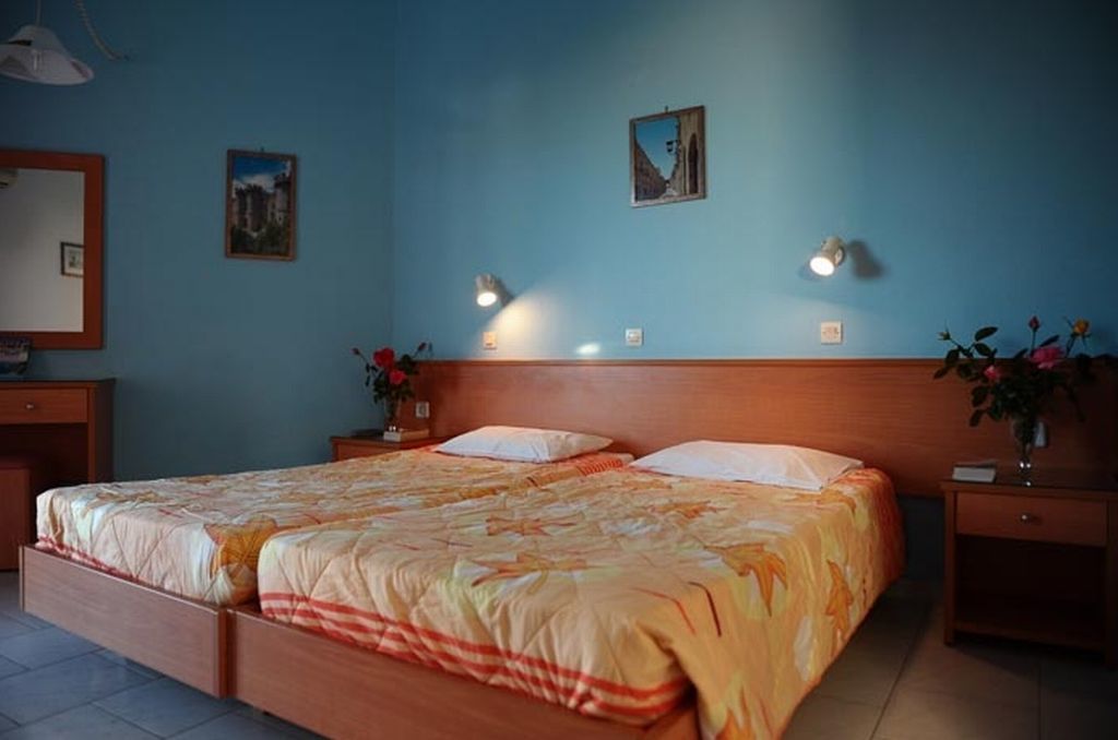 פליראקי Villa George מראה חיצוני תמונה
