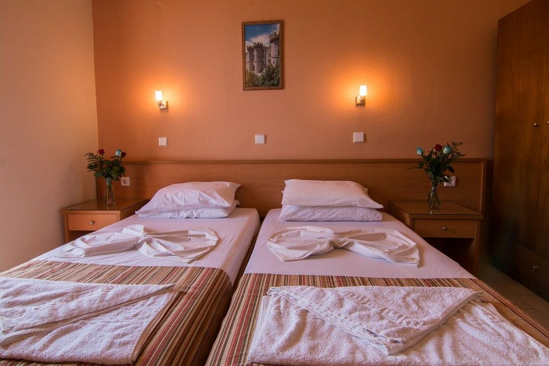 פליראקי Villa George מראה חיצוני תמונה